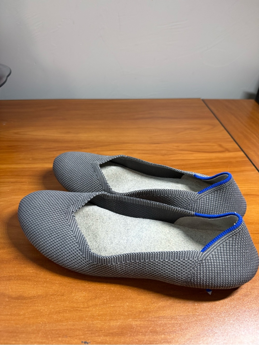 Rothy’s “The Flat” Round Toe Charcoal Grey Ballet Flat Shoe Comfort Slip On Mesh
